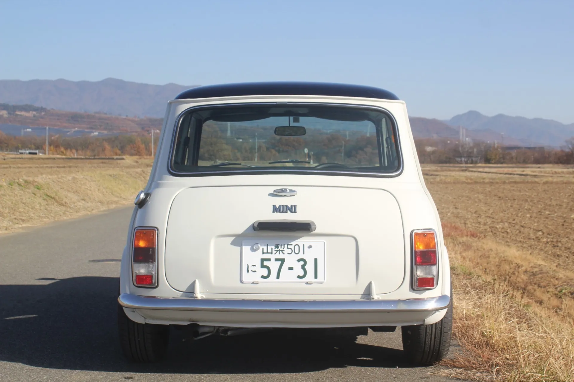 平成7年式　ローバーミニ1.3　インジェクション　4MT　全塗装済み！　新品美品多数！